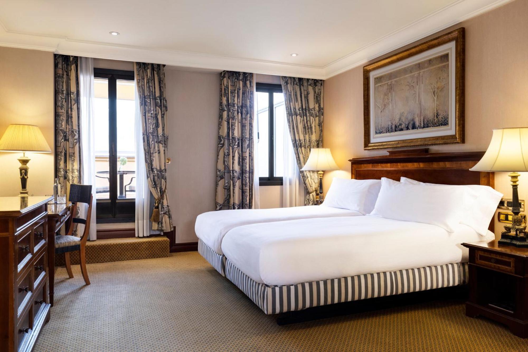 Intercontinental Madrid By Ihg Hotel Ngoại thất bức ảnh